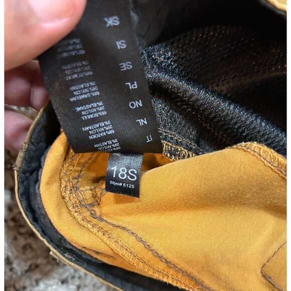 Kuhl Shorts Mens 38 Brown Distressed Vintage Style Outdoor Trail Hiking 5125 - Picture 6 of 14